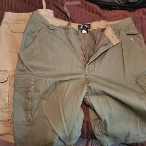 Mens cargo shorts size 38